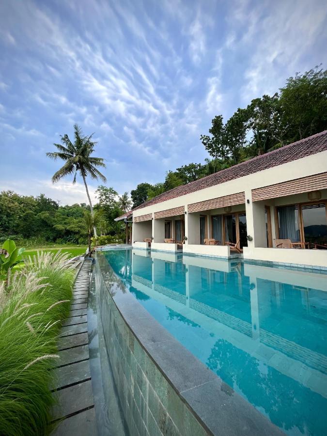 Boutique Villa Jogja Senang Putjung Екстериор снимка