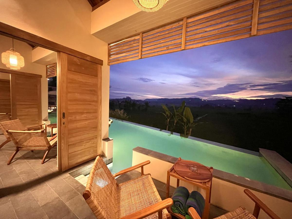 Boutique Villa Jogja Senang Putjung Екстериор снимка